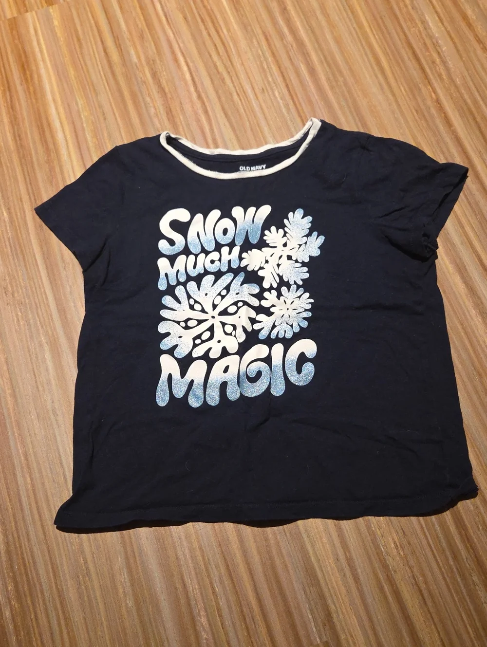 Old Navy Navy Short-Sleeve 'Snow Much Magic' Graphic Tee